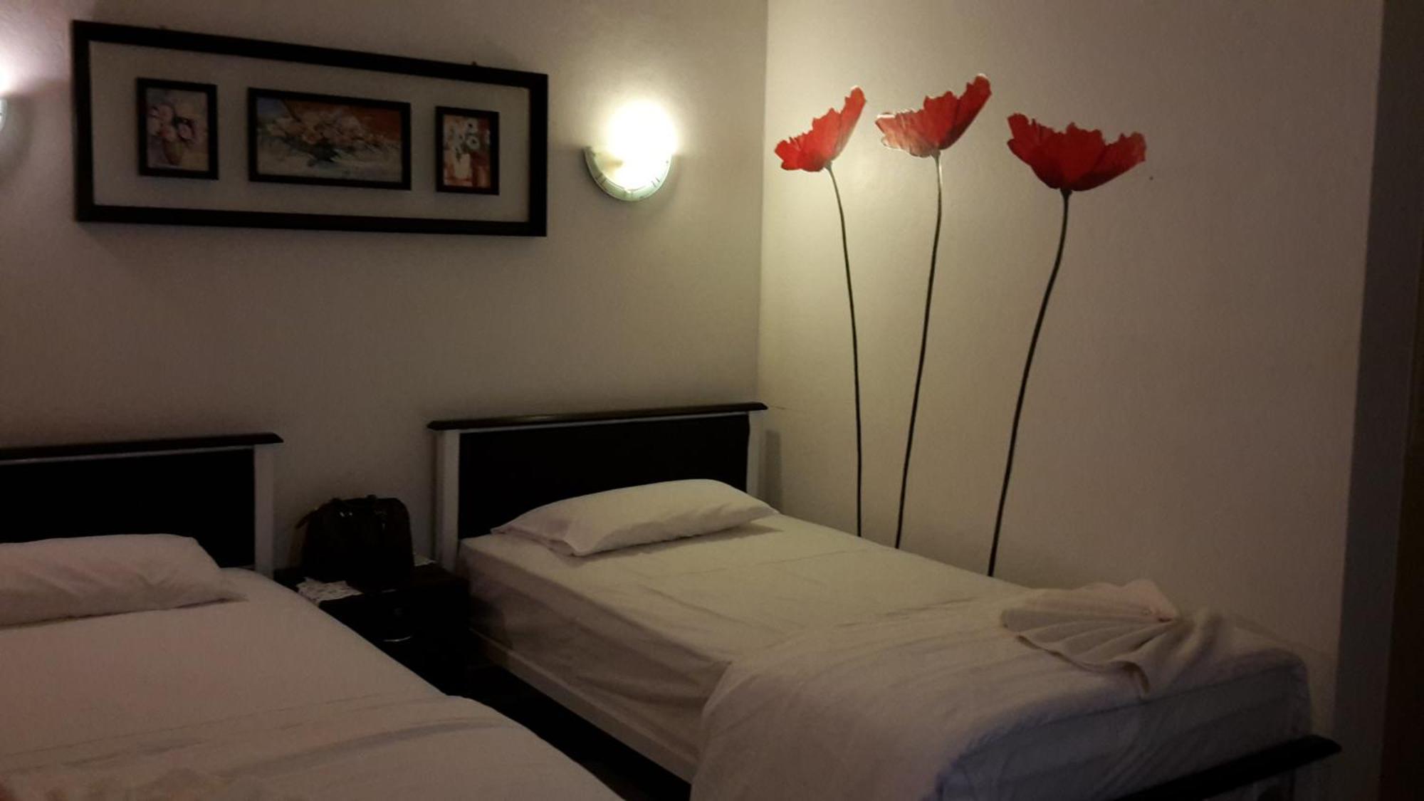 סורין White Elephant Resort חדר תמונה
